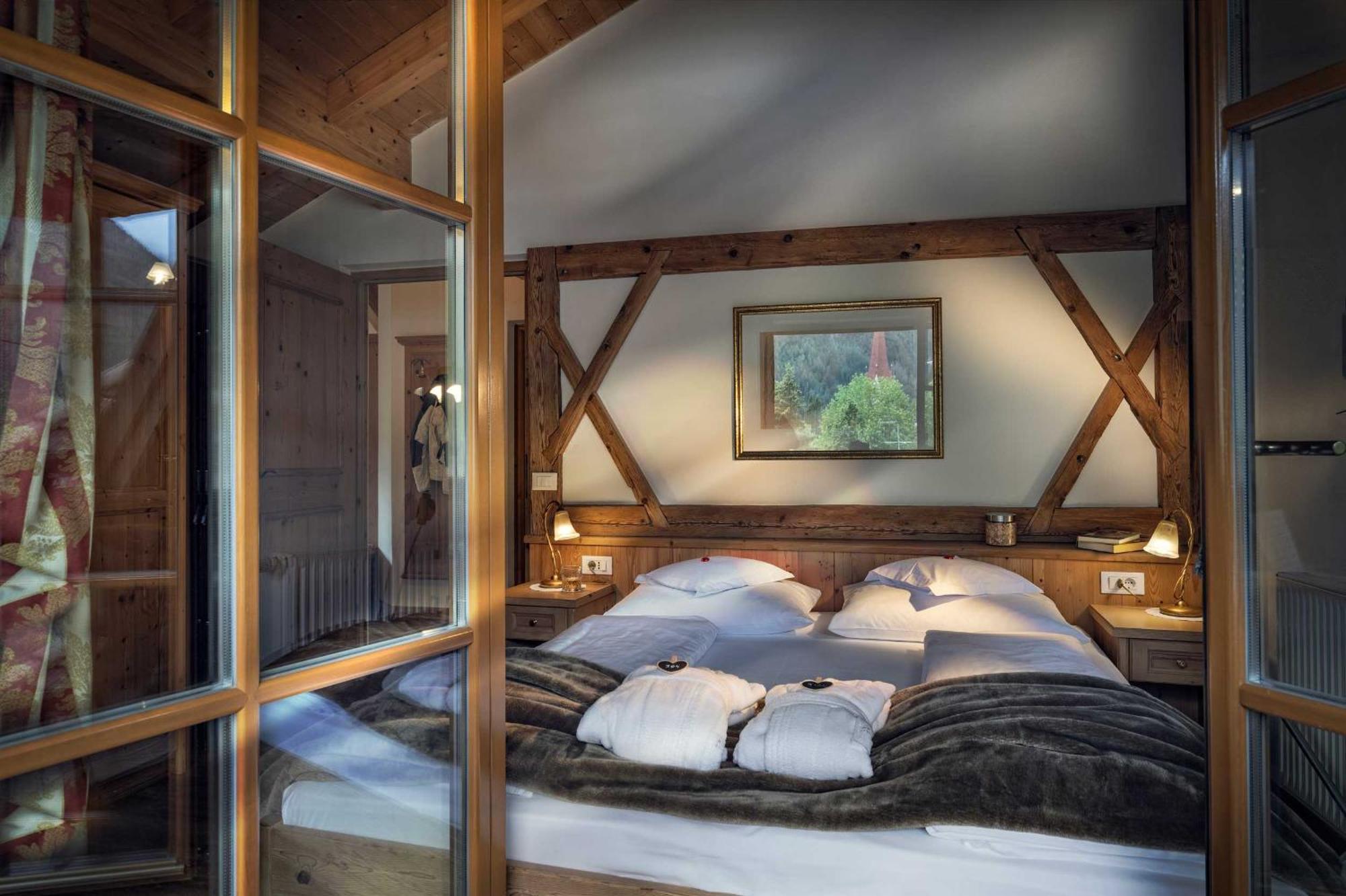 Hotel Alte Muehle 4 Stelle 캄포투레스 외부 사진