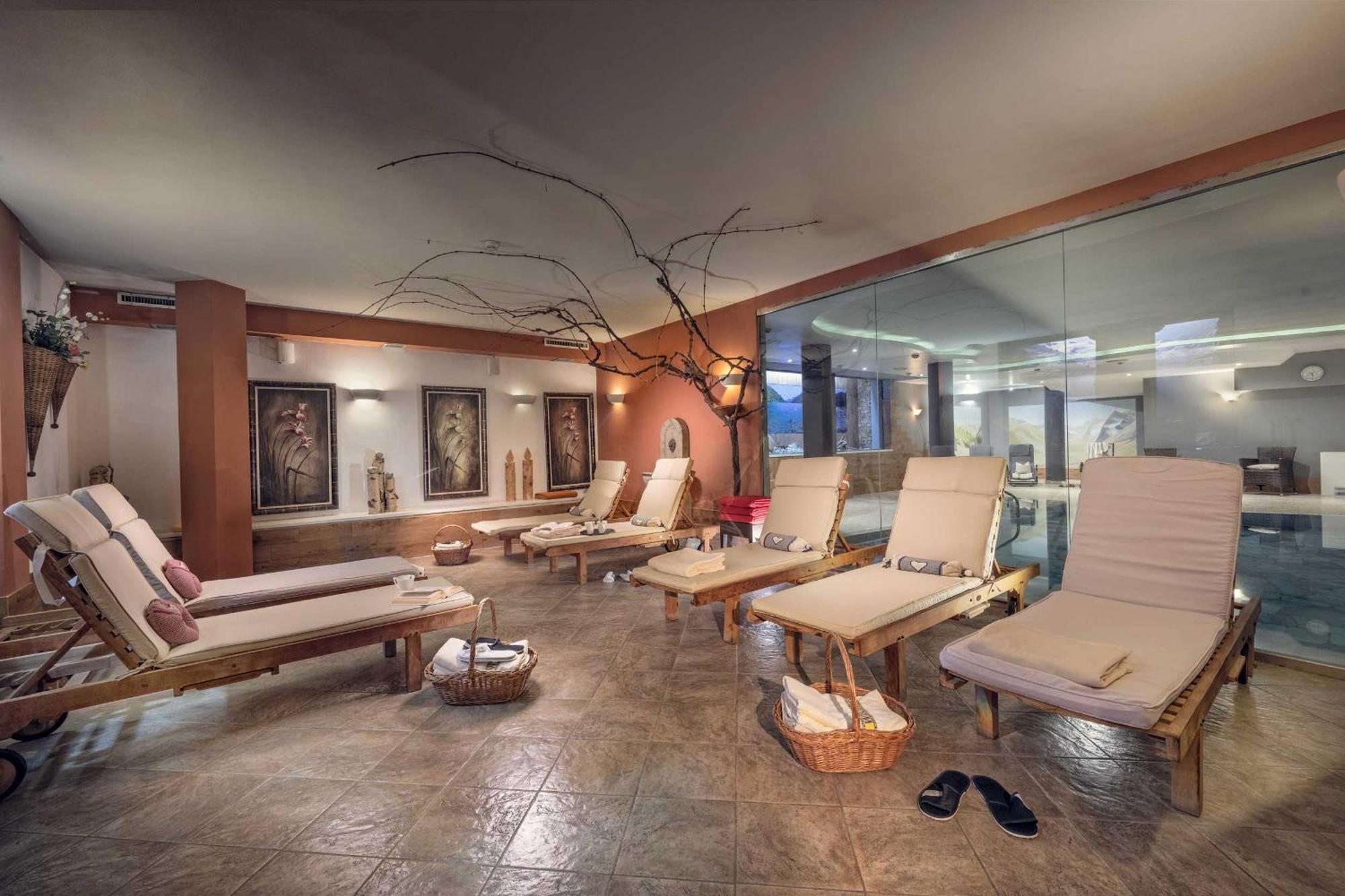 Hotel Alte Muehle 4 Stelle 캄포투레스 외부 사진