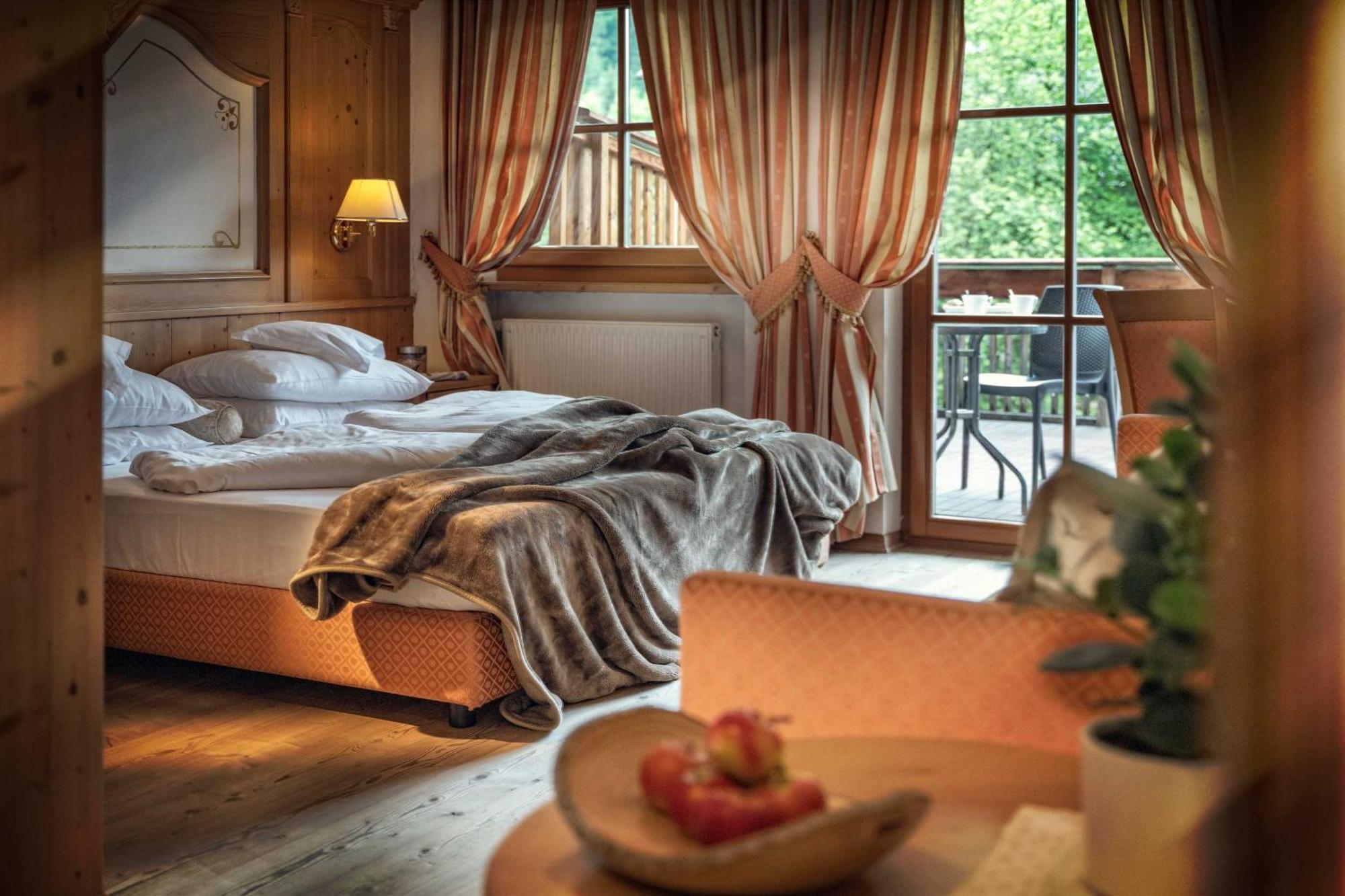 Hotel Alte Muehle 4 Stelle 캄포투레스 외부 사진