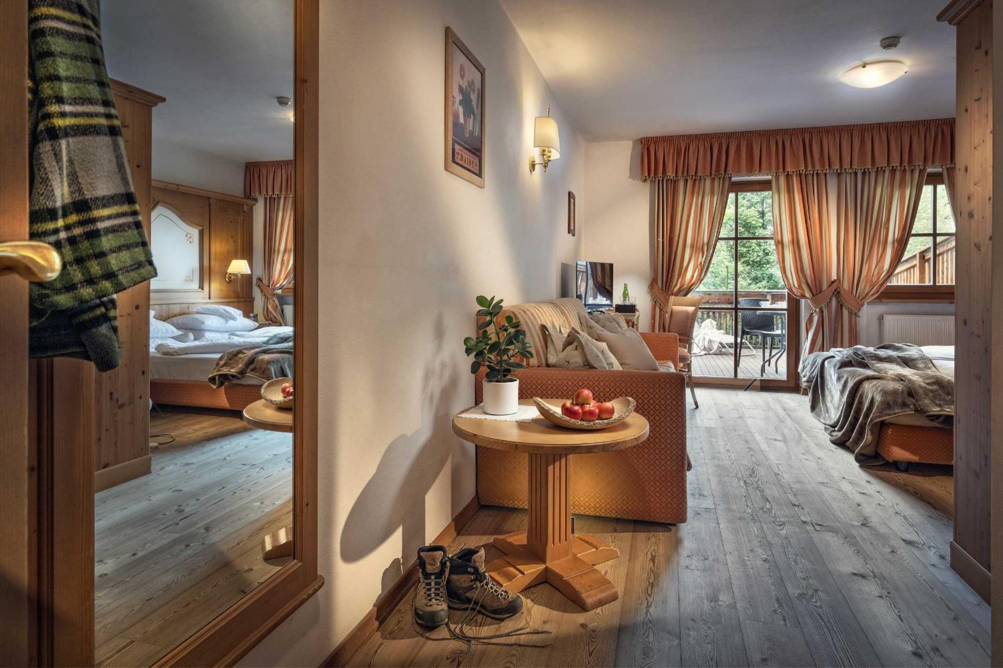 Hotel Alte Muehle 4 Stelle 캄포투레스 외부 사진