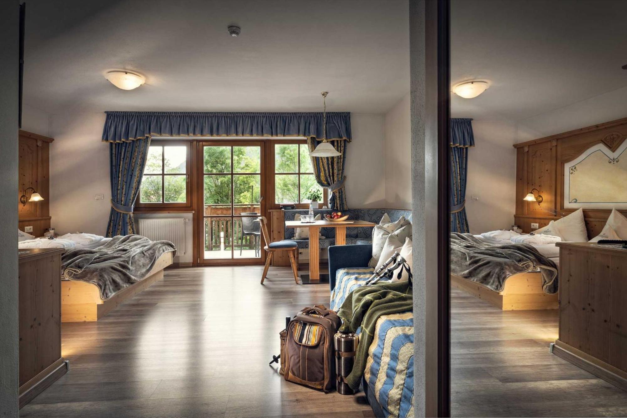 Hotel Alte Muehle 4 Stelle 캄포투레스 외부 사진